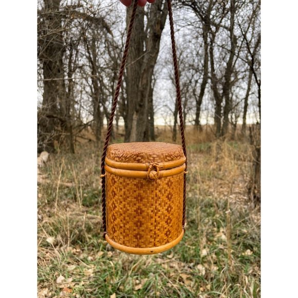 unbranded Other - Vintage Wicker Bamboo Small Round Box Basket  With String Handle Hanger